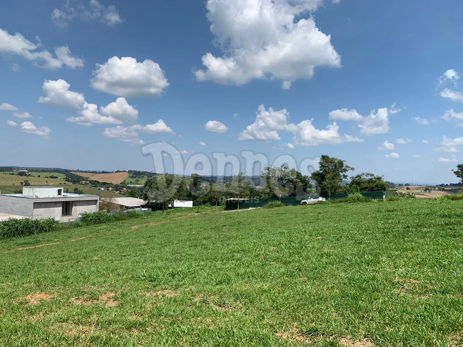 Terreno à venda em Condomínio Fazenda Dona Carolina, Bragança Paulista: 1.350 m² com clube e SPA